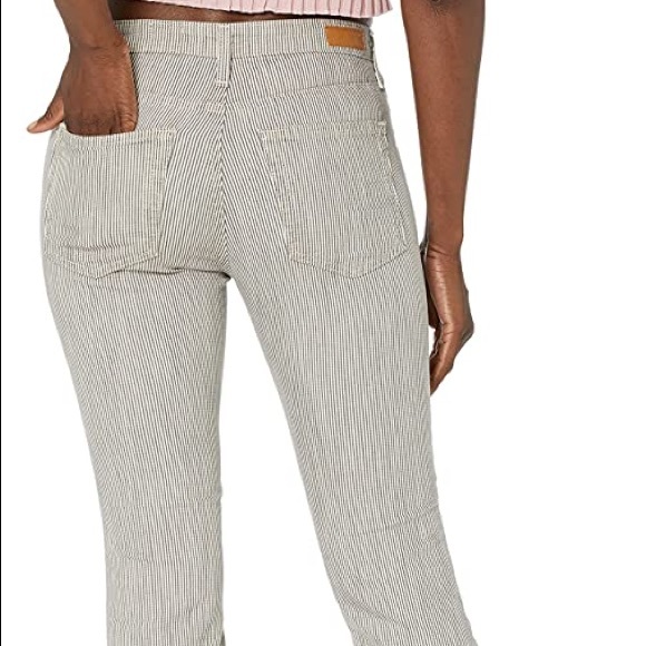 AG 27 NWT Jodi Crop Canyon Stripe Jeans - Picture 3 of 5